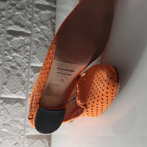 Manolo Blahnik flats size 39 - Picture 2 of 3